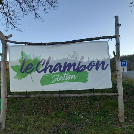 Maison De Campagne, Bulle De Verdure Montbron Luaran gambar